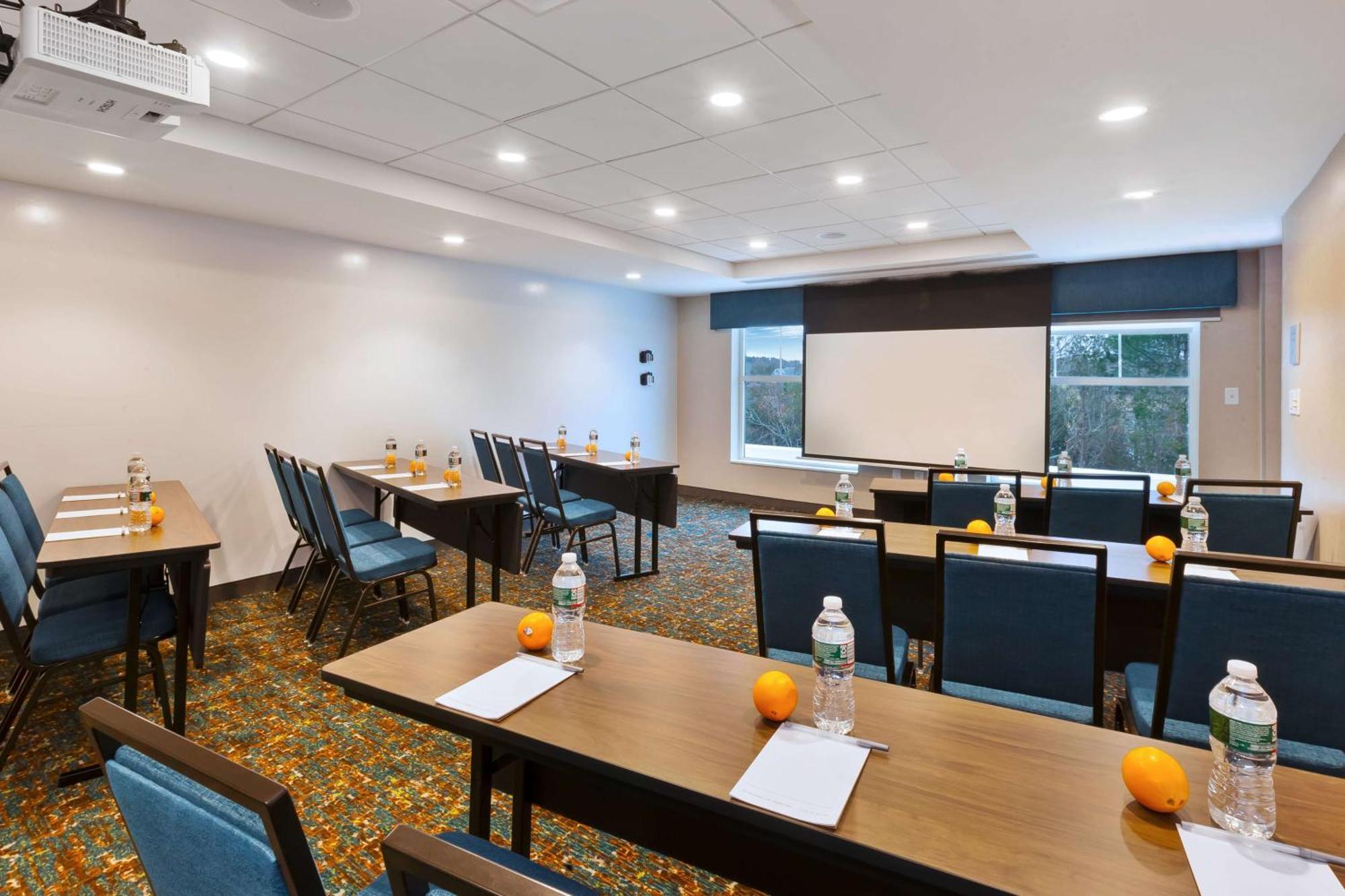 Hampton Inn Cape Cod Canal Bourne Dış mekan fotoğraf